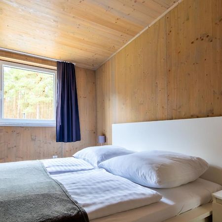 Naturcamping Lueneburger Heide - Chalets & Tiny Haeuser Soltau Exteriör bild