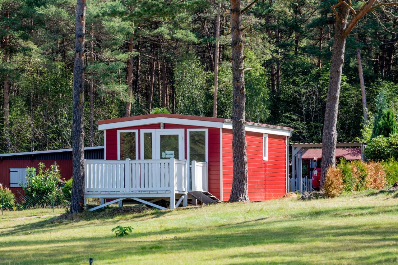 Naturcamping Lueneburger Heide - Chalets & Tiny Haeuser Soltau Exteriör bild