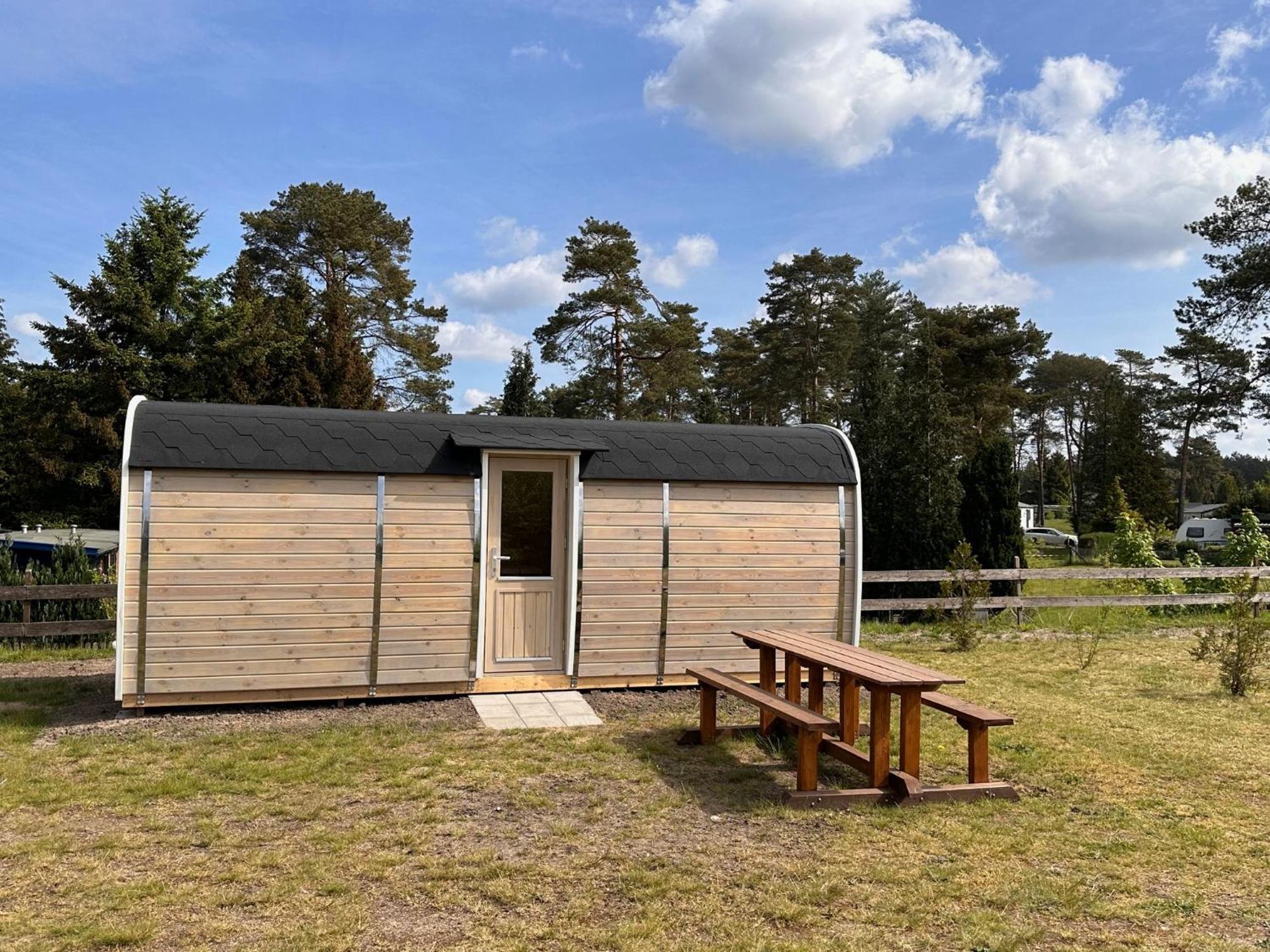 Naturcamping Lueneburger Heide - Chalets & Tiny Haeuser Soltau Exteriör bild