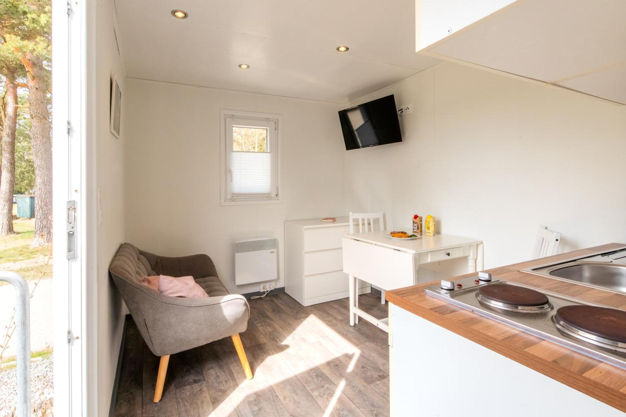 Naturcamping Lueneburger Heide - Chalets & Tiny Haeuser Soltau Exteriör bild