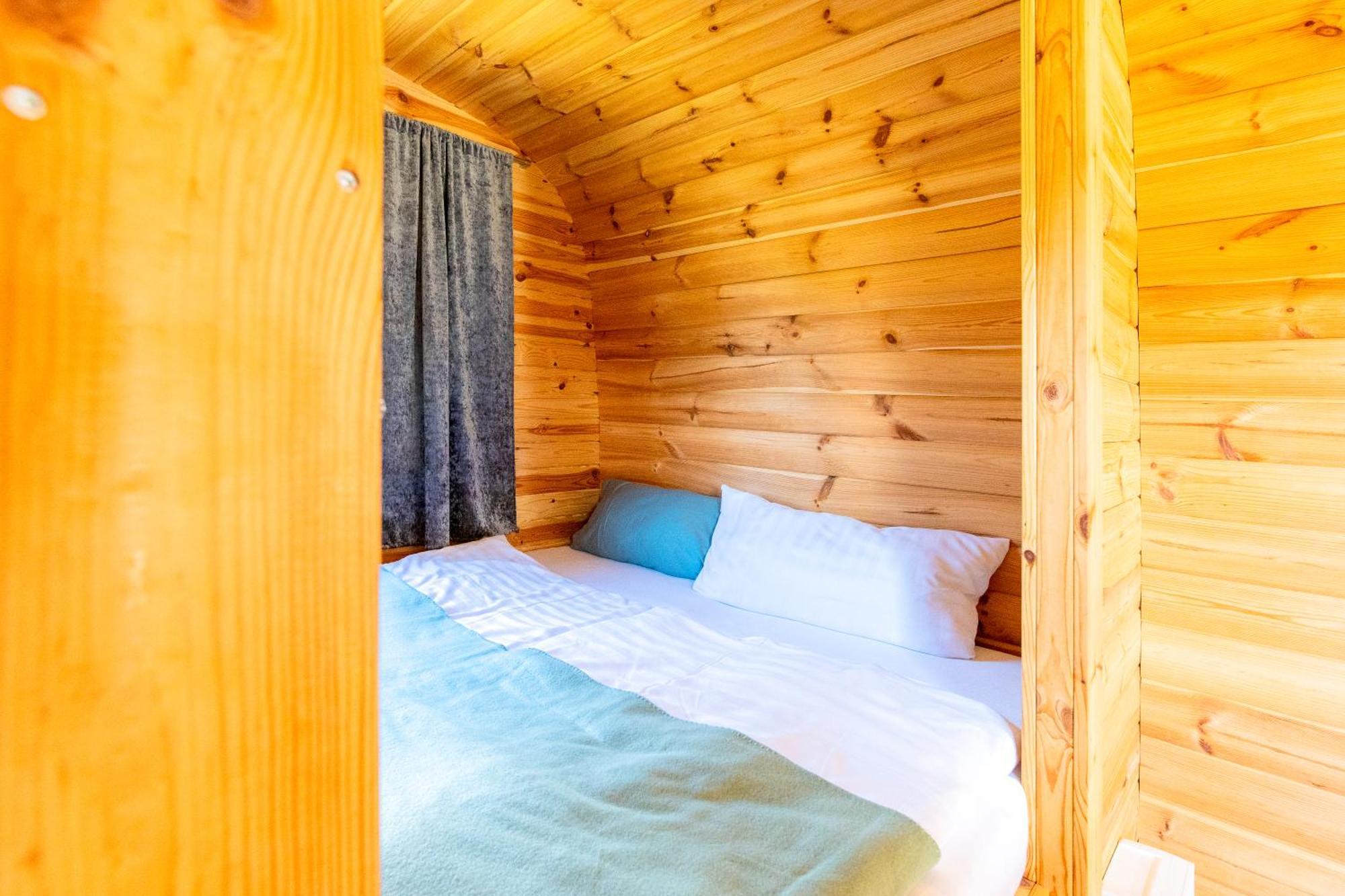 Naturcamping Lueneburger Heide - Chalets & Tiny Haeuser Soltau Exteriör bild